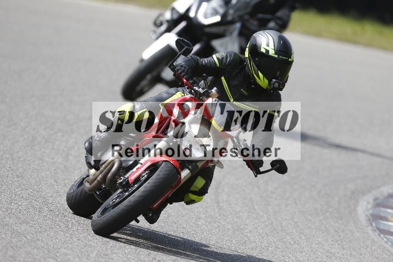 /Archiv-2024/17 01.05.2024 Speer Racing ADR/Schnuppertraining